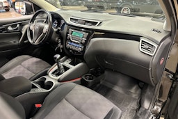 Musta Nissan Qashqai 2014 kuva 14.