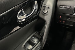 Musta Nissan Qashqai 2014 kuva 25.