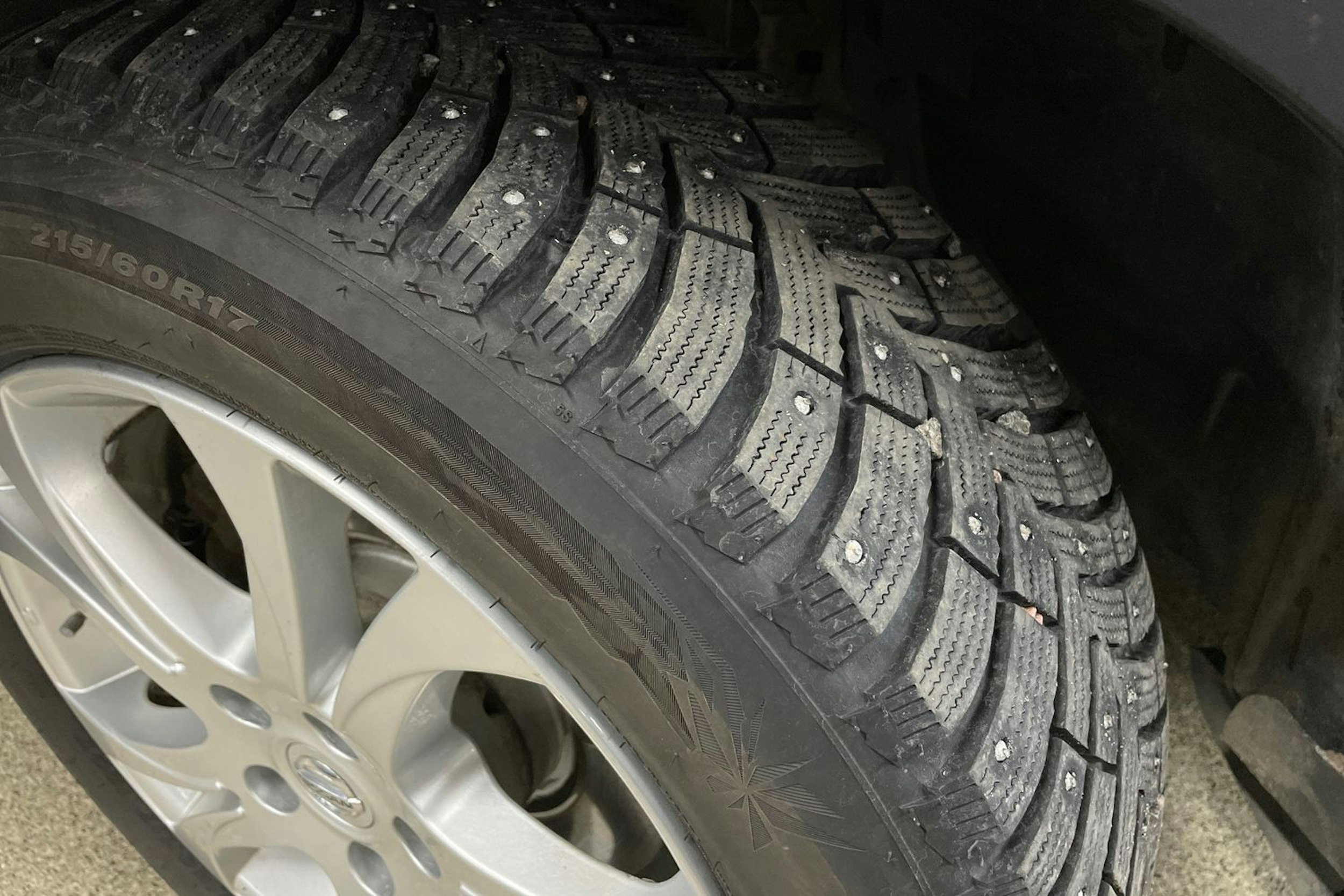 Ruskea (beige) Nissan Qashqai 2014 kuva 13.