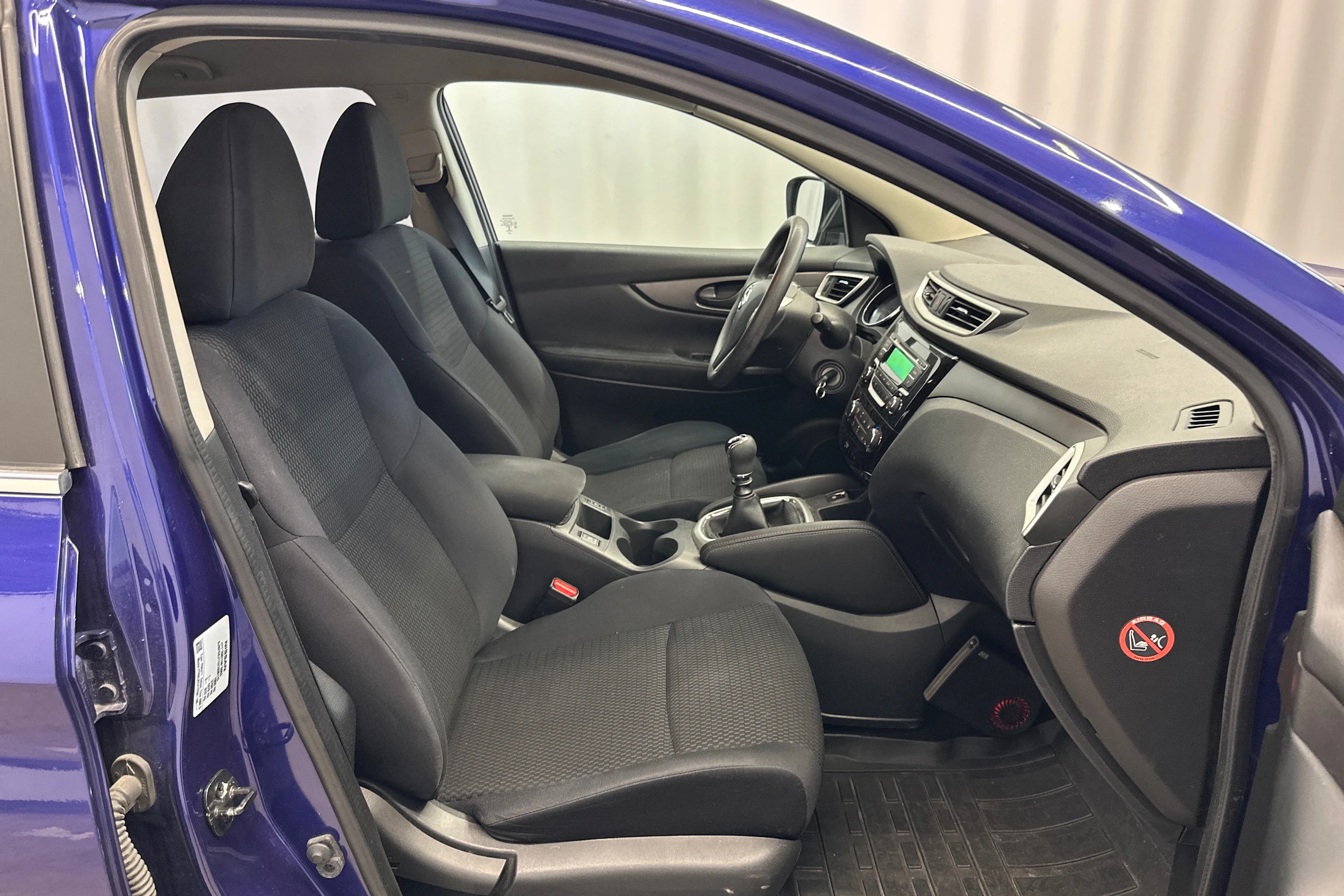 sininen Nissan Qashqai 2014 kuva 11.
