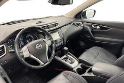 valkoinen Nissan Qashqai 2015 kuva 8.