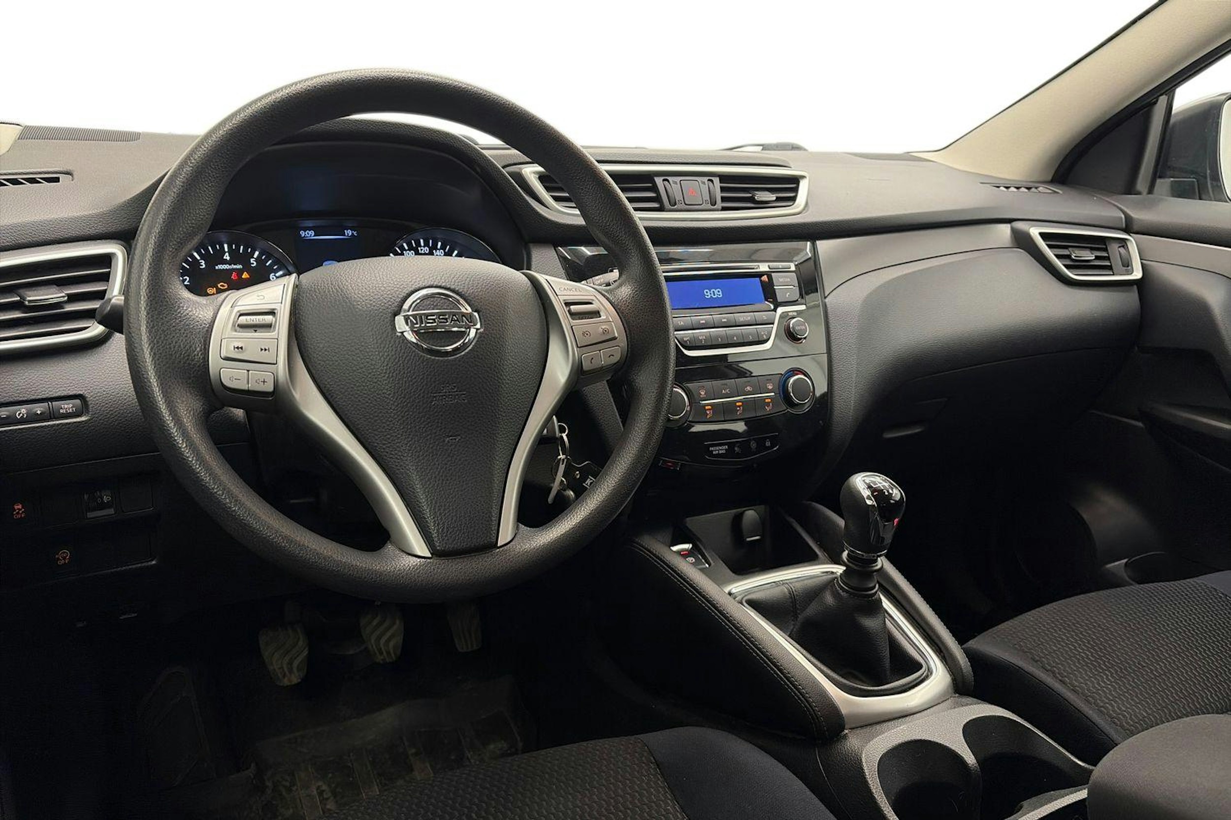 Hopea Nissan Qashqai 2015 kuva 7.