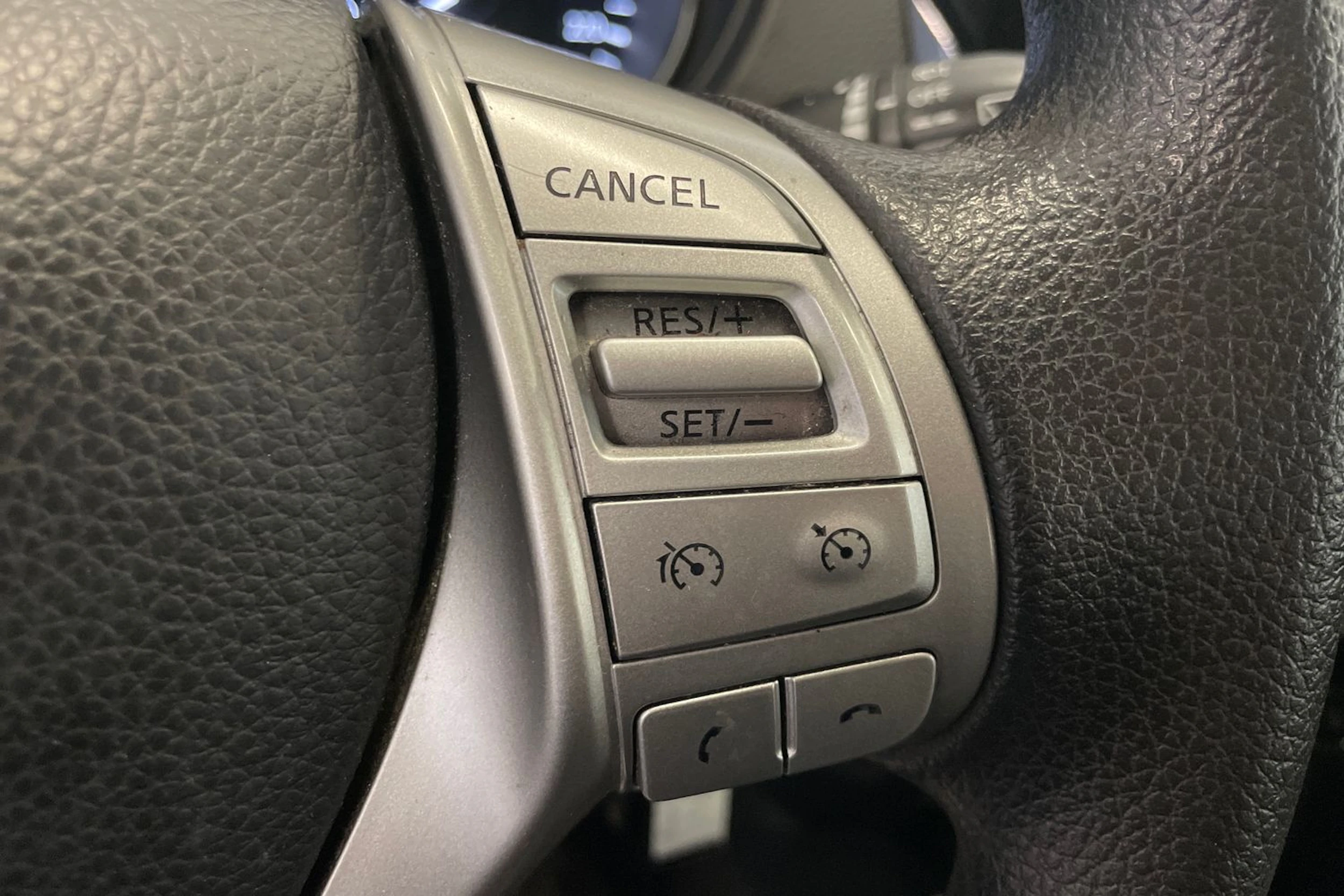 Ruskea (beige) Nissan Qashqai 2015 kuva 20.