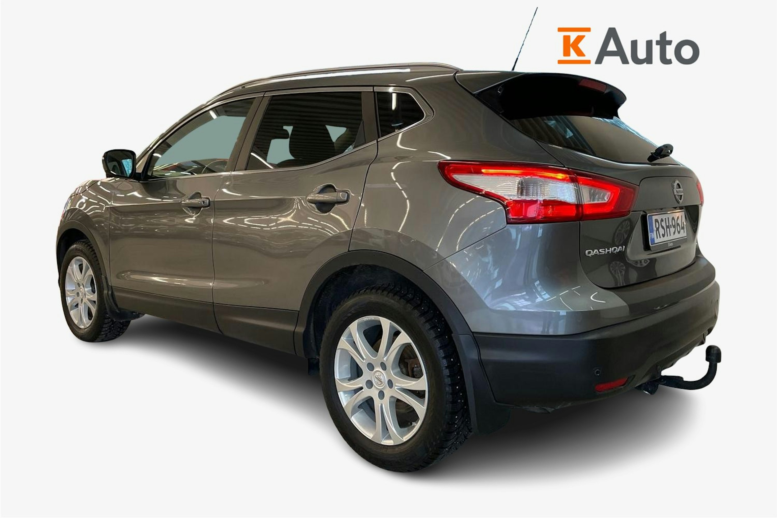 harmaa Nissan Qashqai 2015 kuva 2.