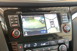 harmaa Nissan Qashqai 2015 kuva 18.