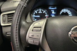 valkoinen Nissan Qashqai 2015 kuva 16.