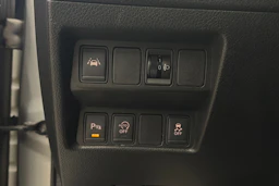 met. hopea Nissan Qashqai 2015 kuva 15.