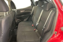 Punainen Nissan Qashqai 2016 kuva 10.