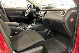 Punainen Nissan Qashqai 2016 kuva 21.
