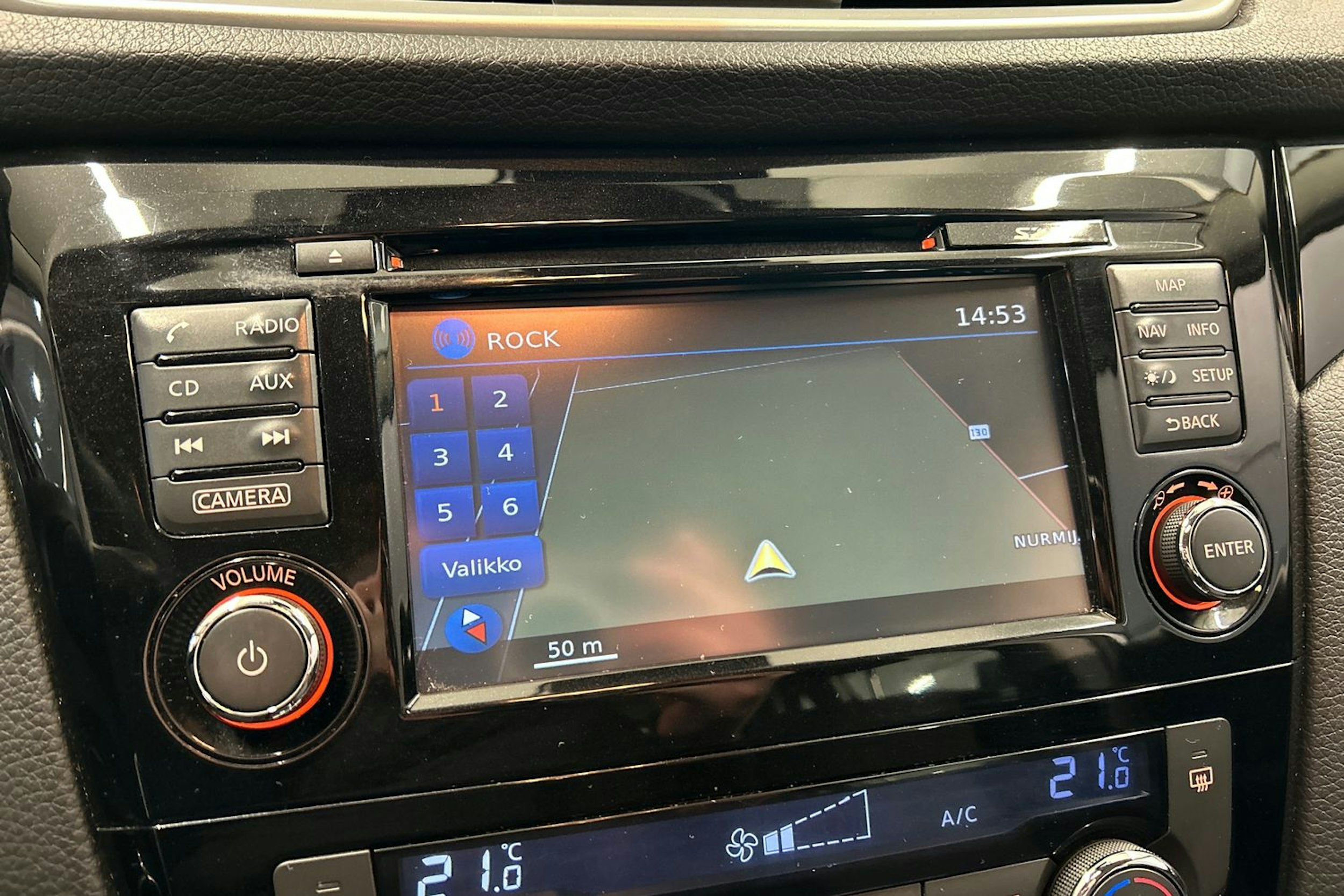 valkoinen Nissan Qashqai 2016 kuva 14.