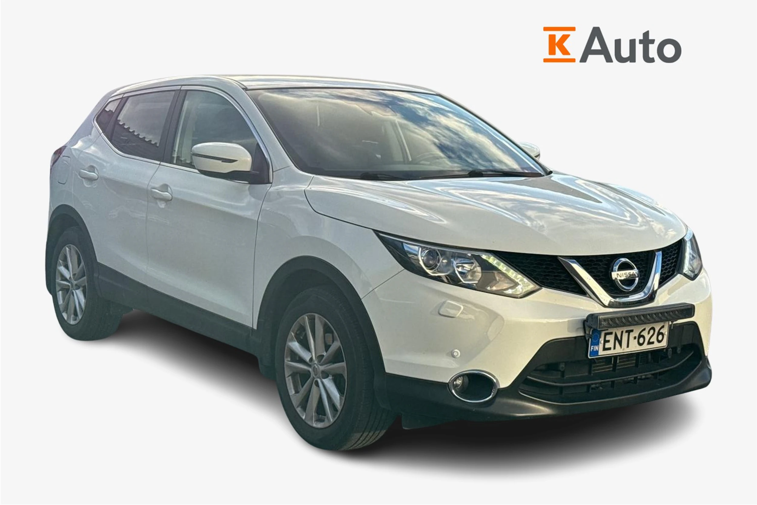 valkoinen Nissan Qashqai 2016 kuva 1.