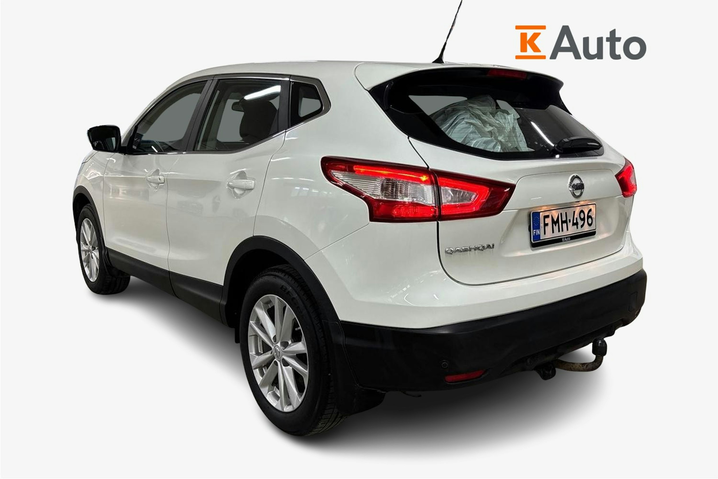 valkoinen Nissan Qashqai 2016 kuva 2.