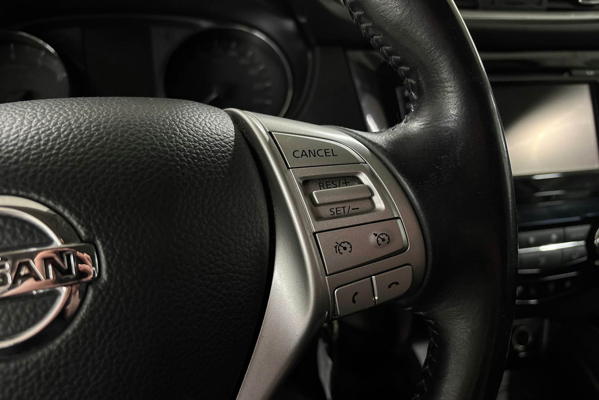 valkoinen Nissan Qashqai 2016 kuva 16.