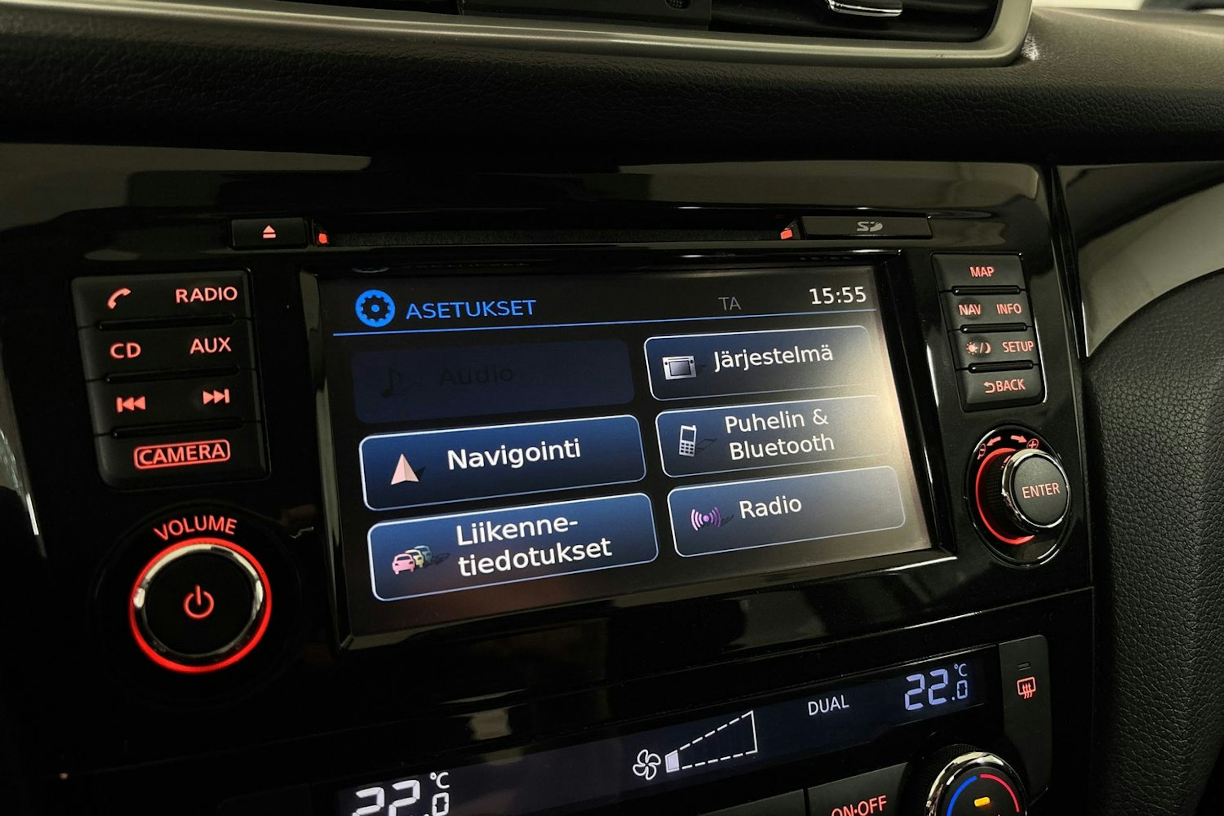 valkoinen Nissan Qashqai 2016 kuva 19.