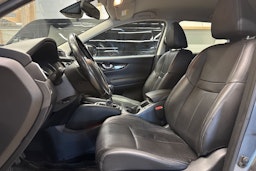 harmaa Nissan Qashqai 2016 kuva 17.