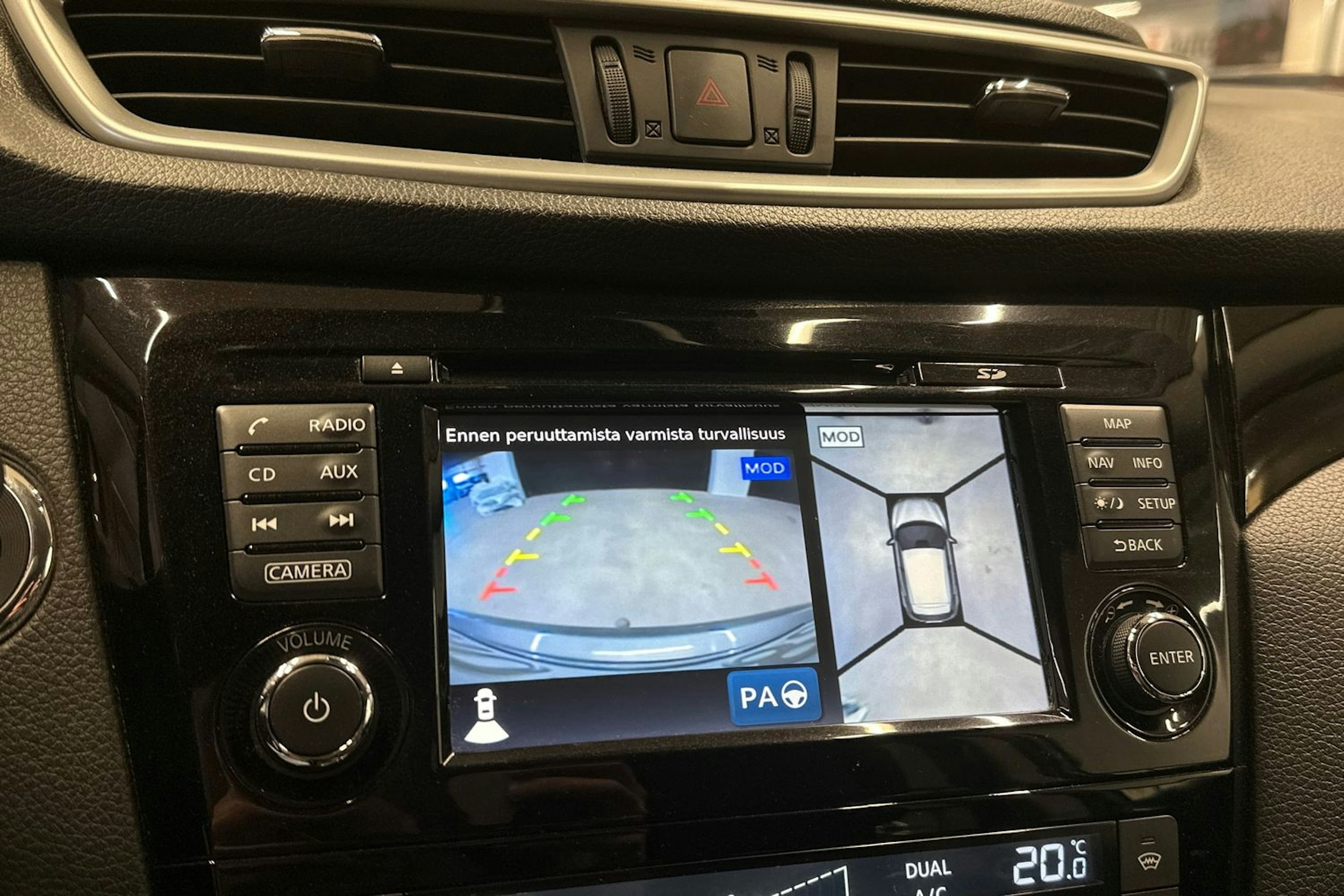harmaa Nissan Qashqai 2016 kuva 20.
