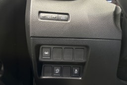 harmaa Nissan Qashqai 2016 kuva 30.