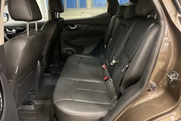 ruskea (beige) Nissan Qashqai 2016 kuva 8.