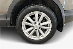 ruskea (beige) Nissan Qashqai 2016 kuva 9.