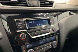 ruskea (beige) Nissan Qashqai 2016 kuva 14.