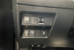 ruskea (beige) Nissan Qashqai 2016 kuva 16.
