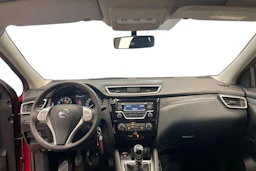 Punainen Nissan Qashqai 2016 kuva 7.