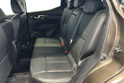 Ruskea (beige) Nissan Qashqai 2016 kuva 8.