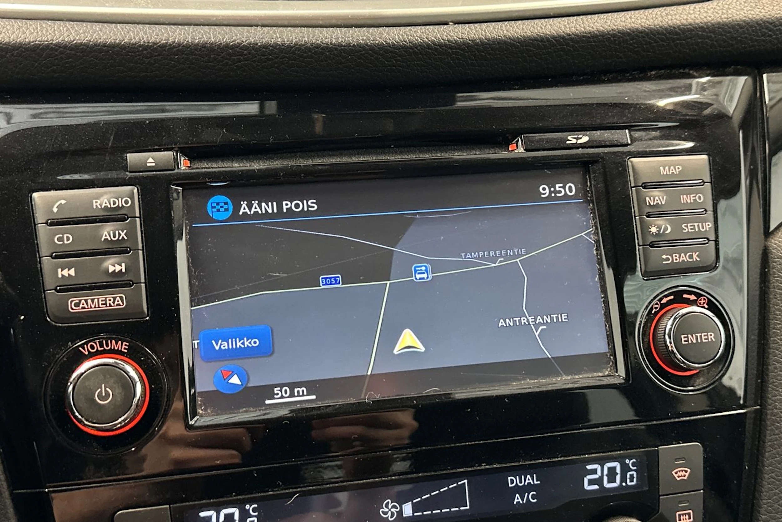 Ruskea (beige) Nissan Qashqai 2016 kuva 16.