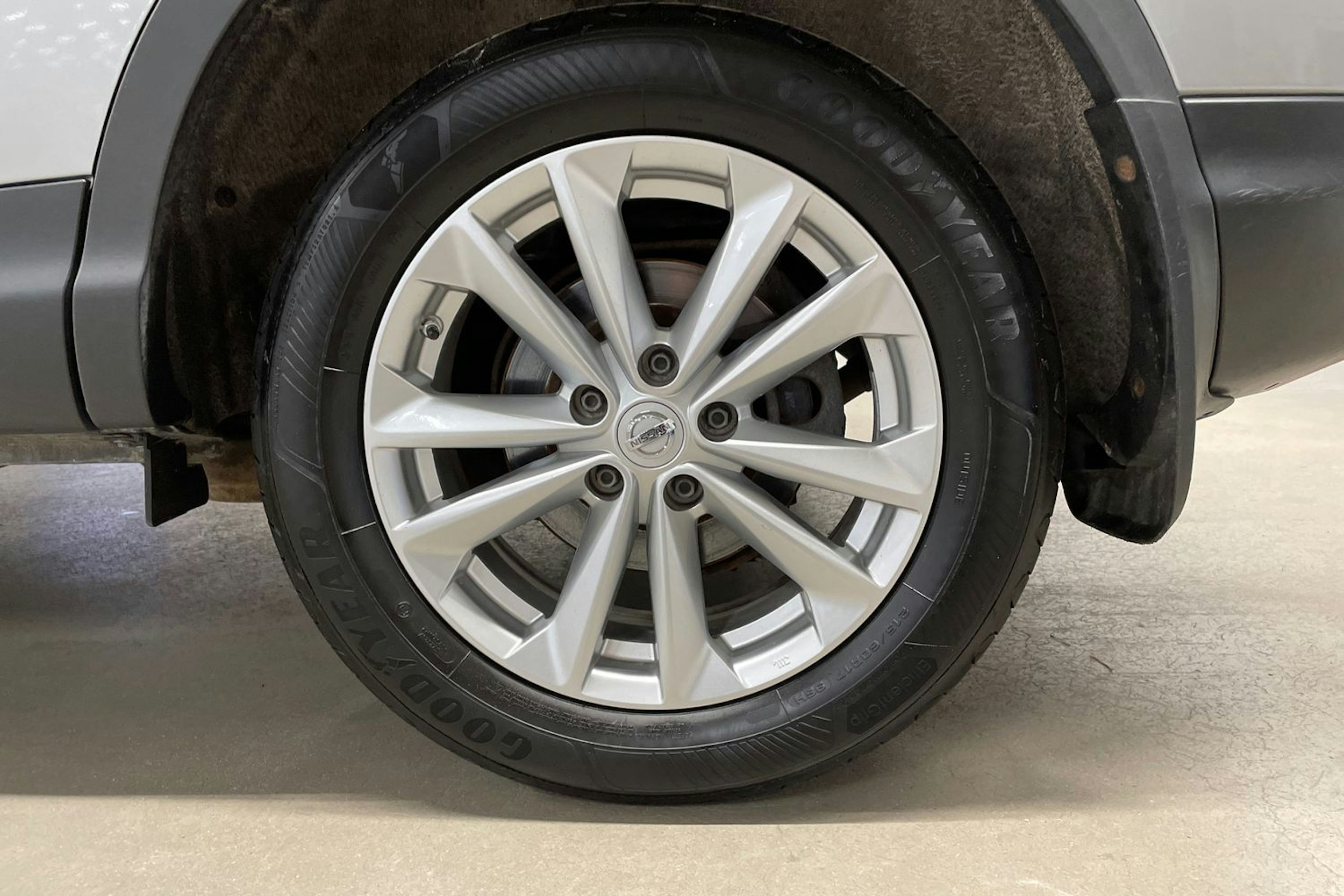 Hopea Nissan Qashqai 2016 kuva 11.