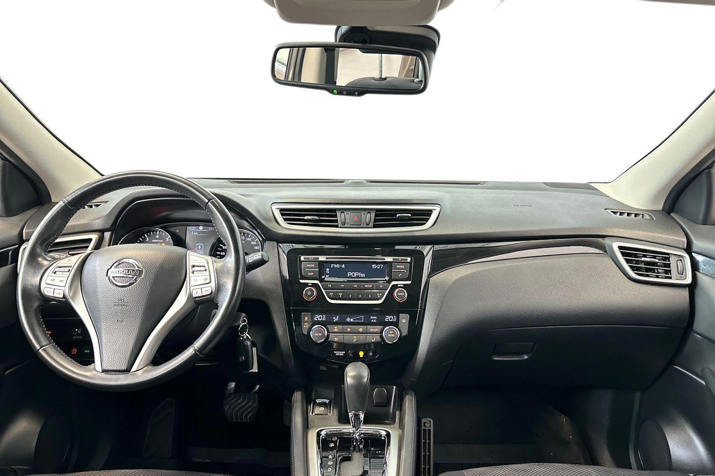 ruskea (beige) Nissan Qashqai 2016 kuva 9.