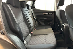 ruskea (beige) Nissan Qashqai 2016 kuva 10.