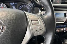 ruskea (beige) Nissan Qashqai 2016 kuva 18.