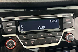 ruskea (beige) Nissan Qashqai 2016 kuva 22.