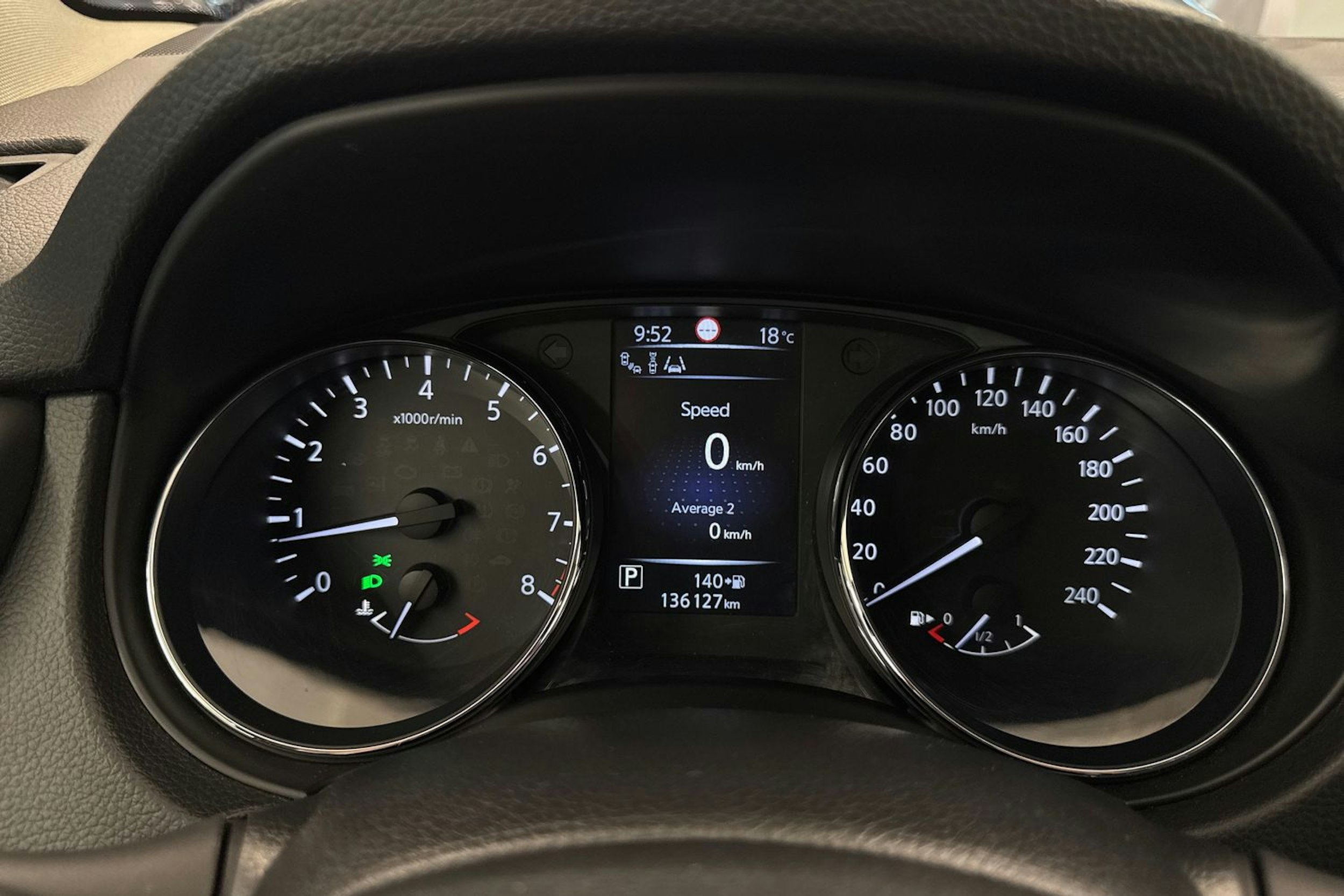 hopea Nissan Qashqai 2016 kuva 18.
