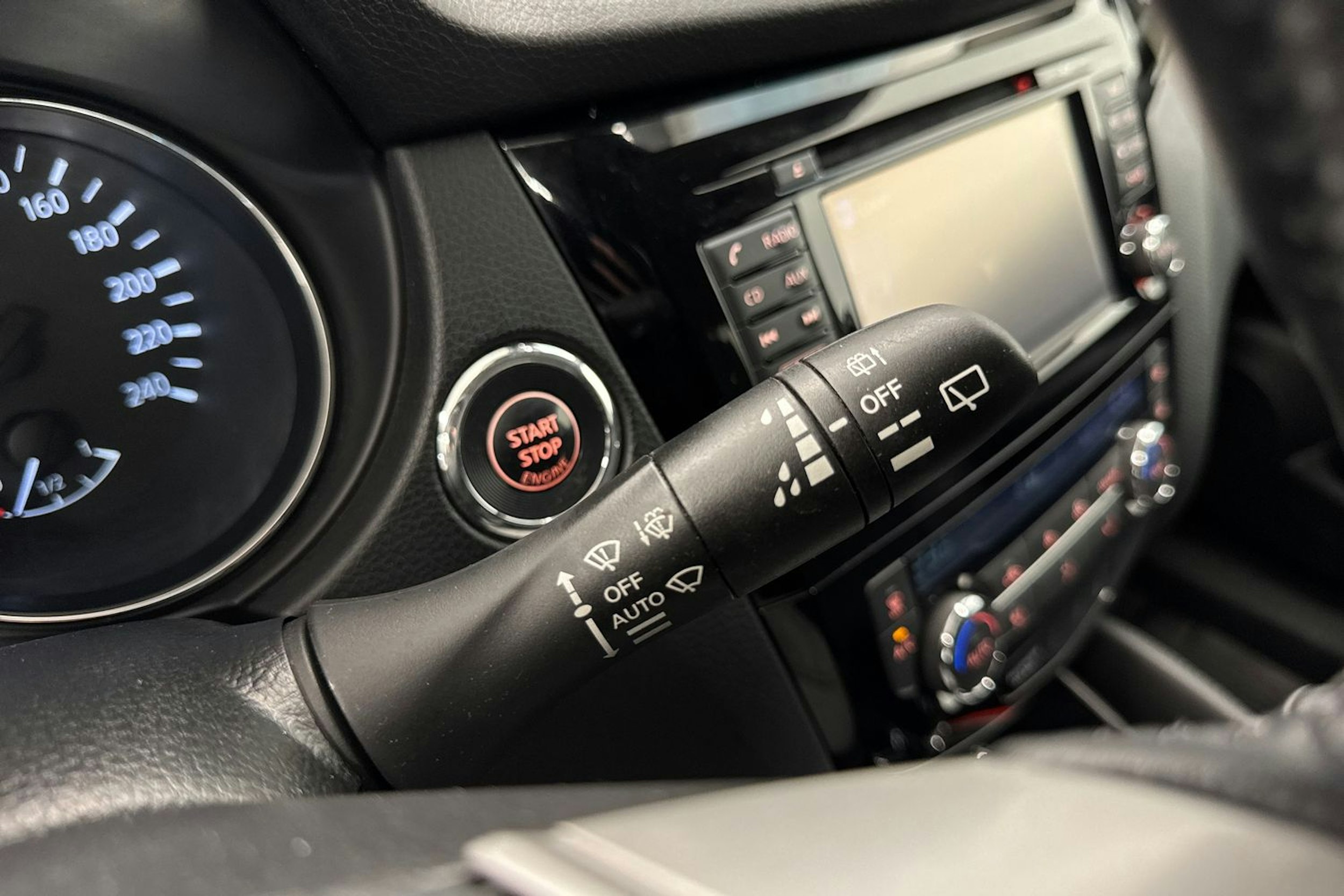 hopea Nissan Qashqai 2016 kuva 24.