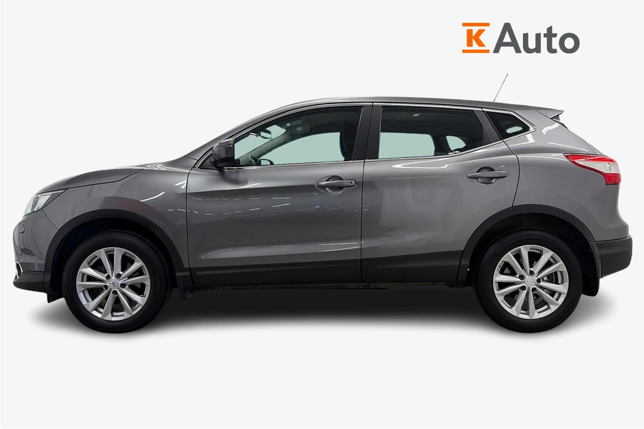 harmaa Nissan Qashqai 2016 kuva 5.