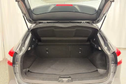 harmaa Nissan Qashqai 2016 kuva 11.