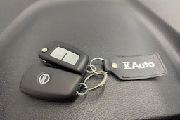 harmaa Nissan Qashqai 2016 kuva 21.