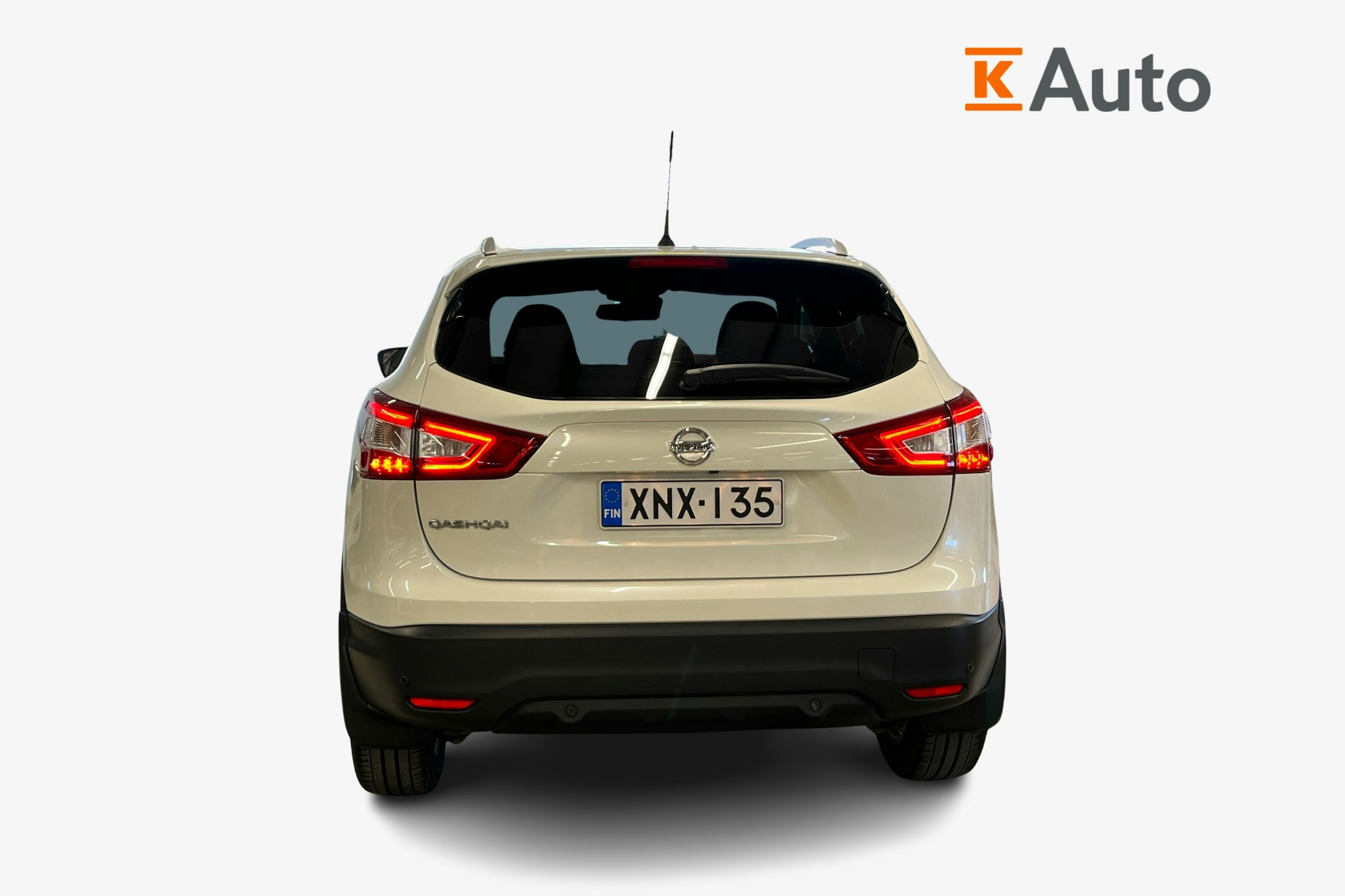 valkoinen Nissan Qashqai 2016 kuva 3.