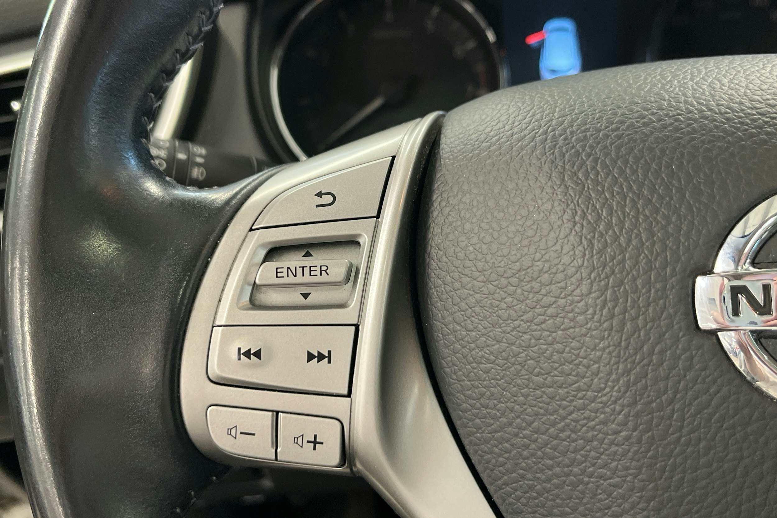 valkoinen Nissan Qashqai 2016 kuva 11.