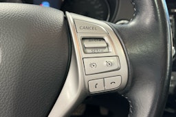 valkoinen Nissan Qashqai 2016 kuva 12.