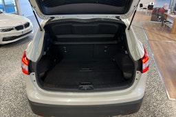 valkoinen Nissan Qashqai 2016 kuva 19.