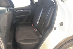 valkoinen Nissan Qashqai 2016 kuva 8.