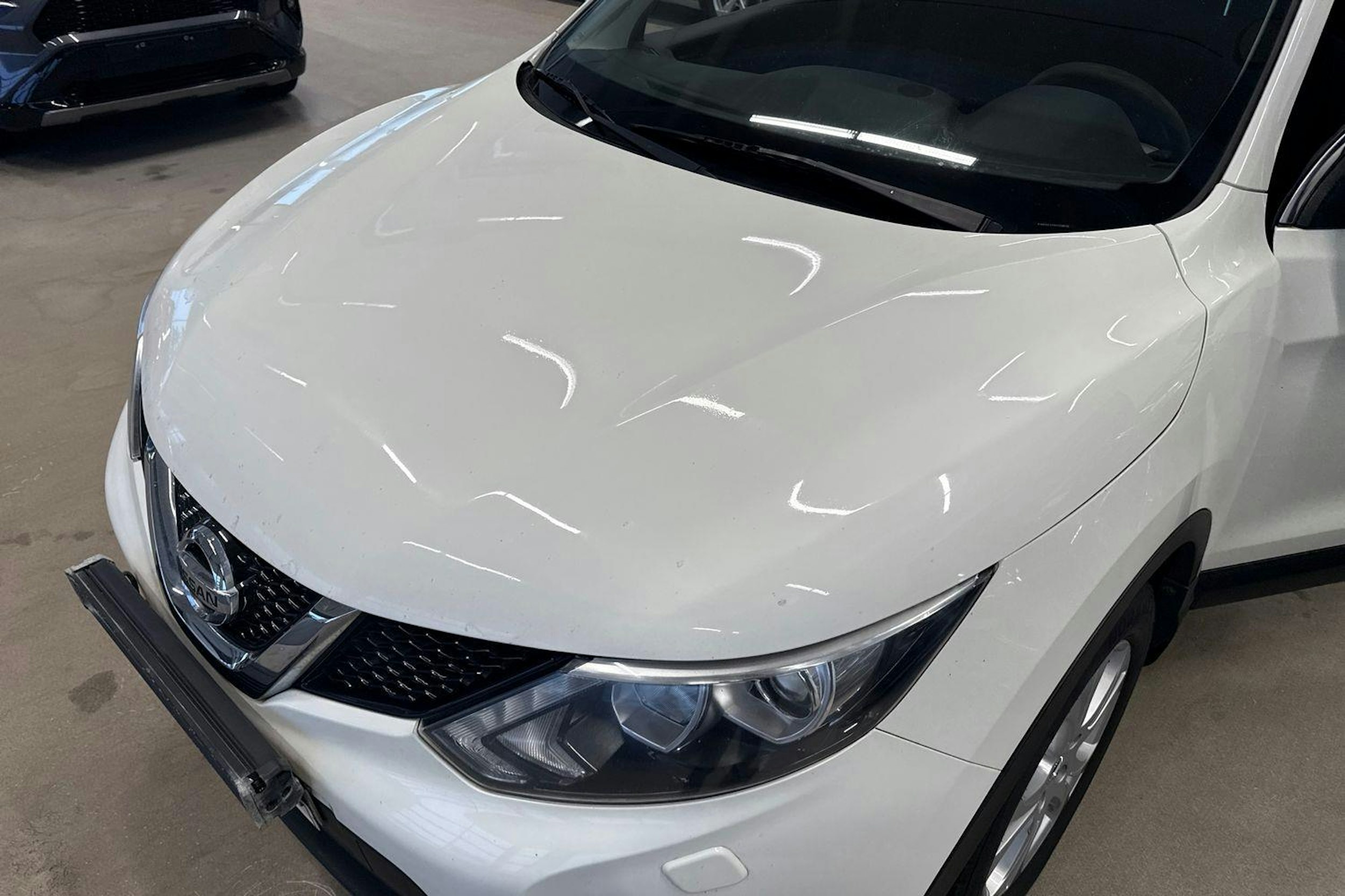 valkoinen Nissan Qashqai 2016 kuva 28.