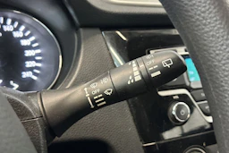 hopea Nissan Qashqai 2017 kuva 16.