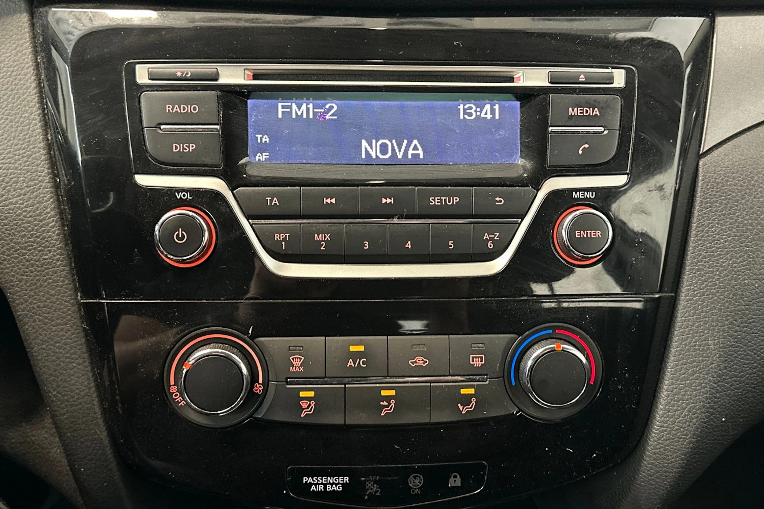 hopea Nissan Qashqai 2017 kuva 18.