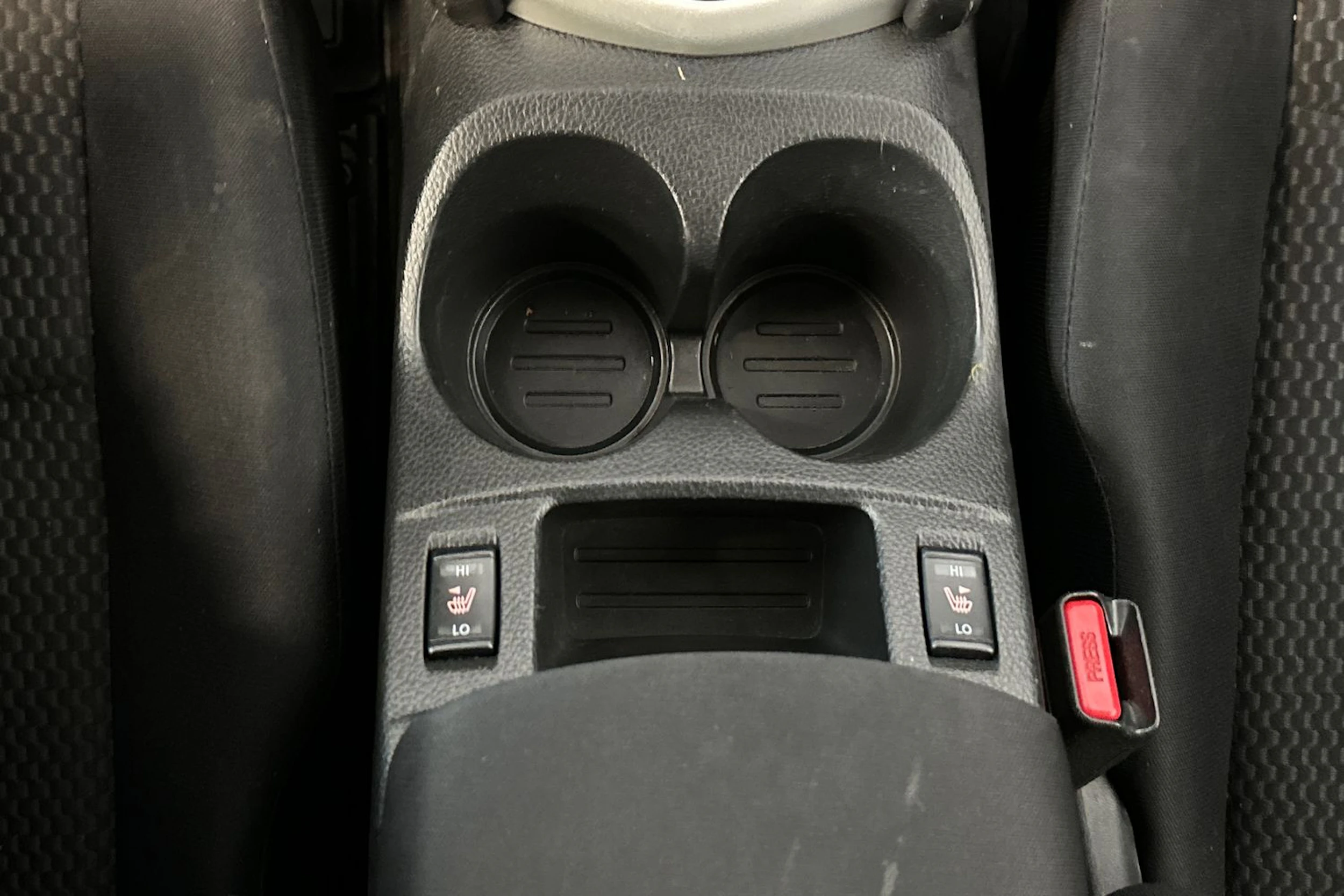 hopea Nissan Qashqai 2017 kuva 20.