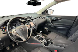 Punainen Nissan Qashqai 2017 kuva 6.