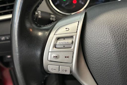 Punainen Nissan Qashqai 2017 kuva 16.