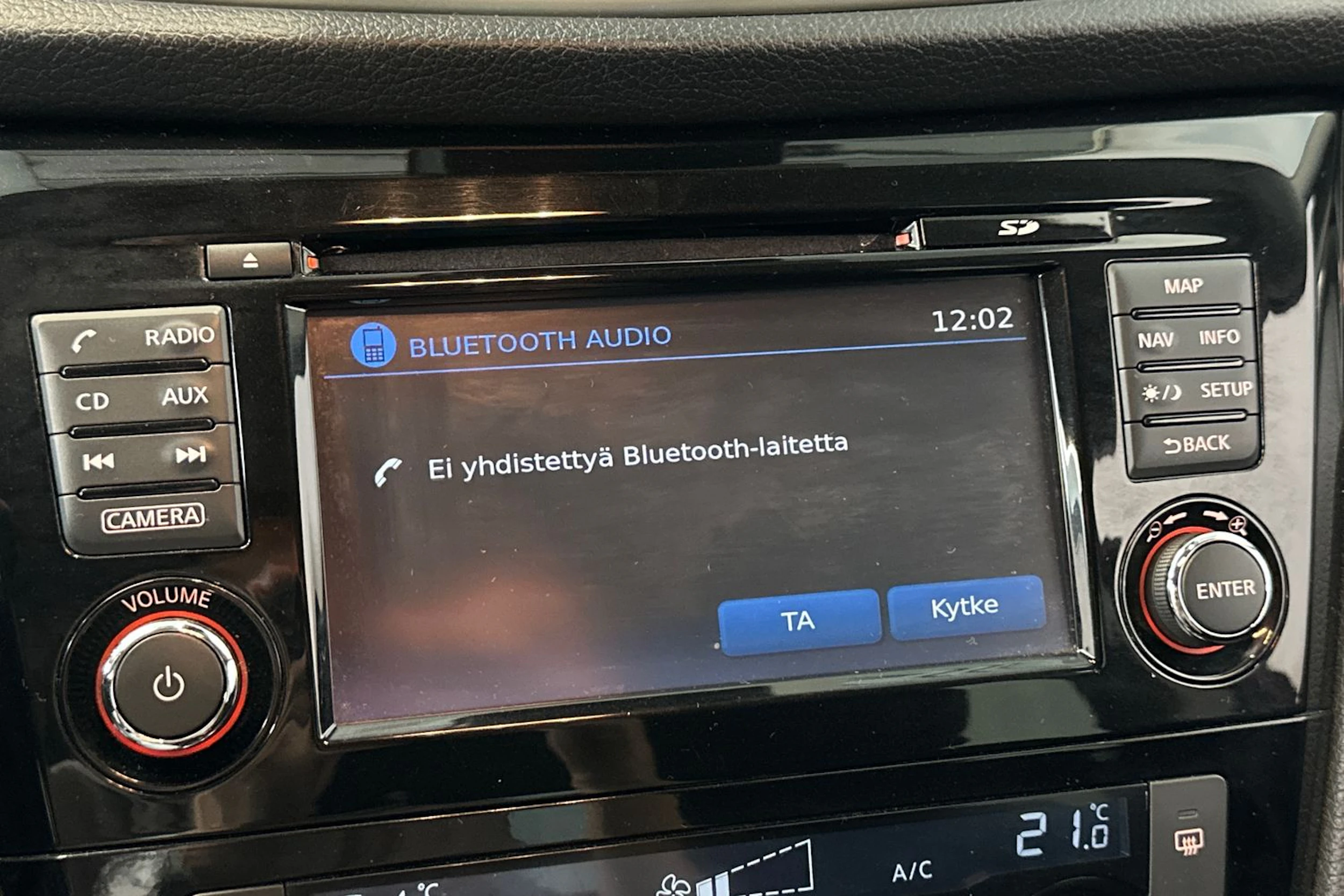 Punainen Nissan Qashqai 2017 kuva 21.